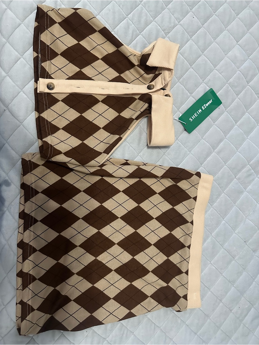 SHEIN Brown & Beige Argyle Knit Joggers